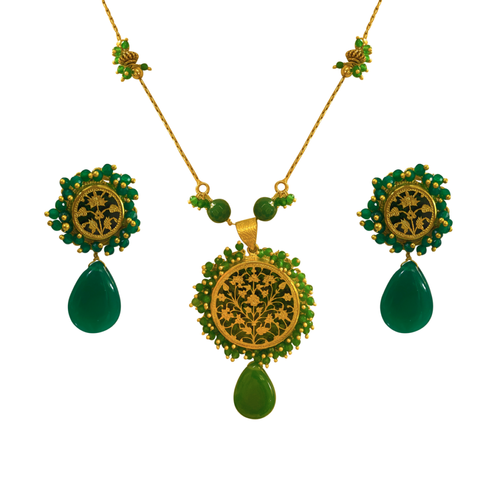 Thewa Green Round pendel set Thewa art Thewa Jewellery Thewa Art