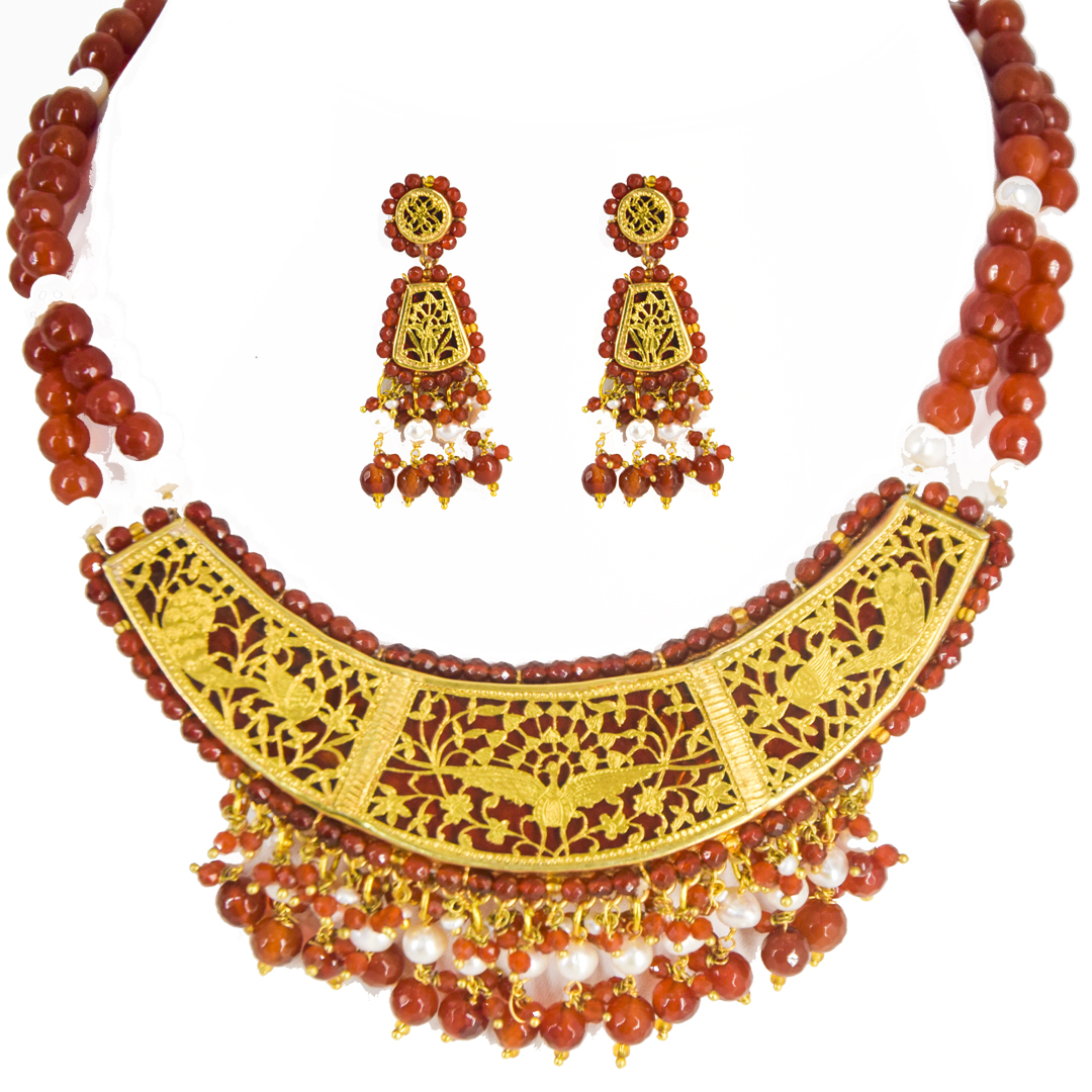 Thewa Big Moon Shape Necklace