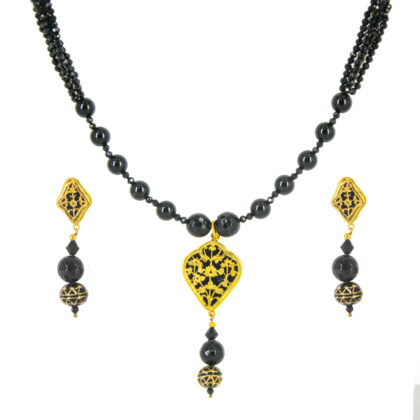 Thewa Black Medium Set